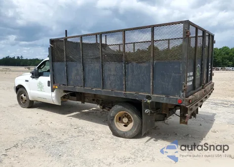 2004 Ford F350 Super Duty z USA, uszkodzony, nr VIN 1FDWF36L54ED72305